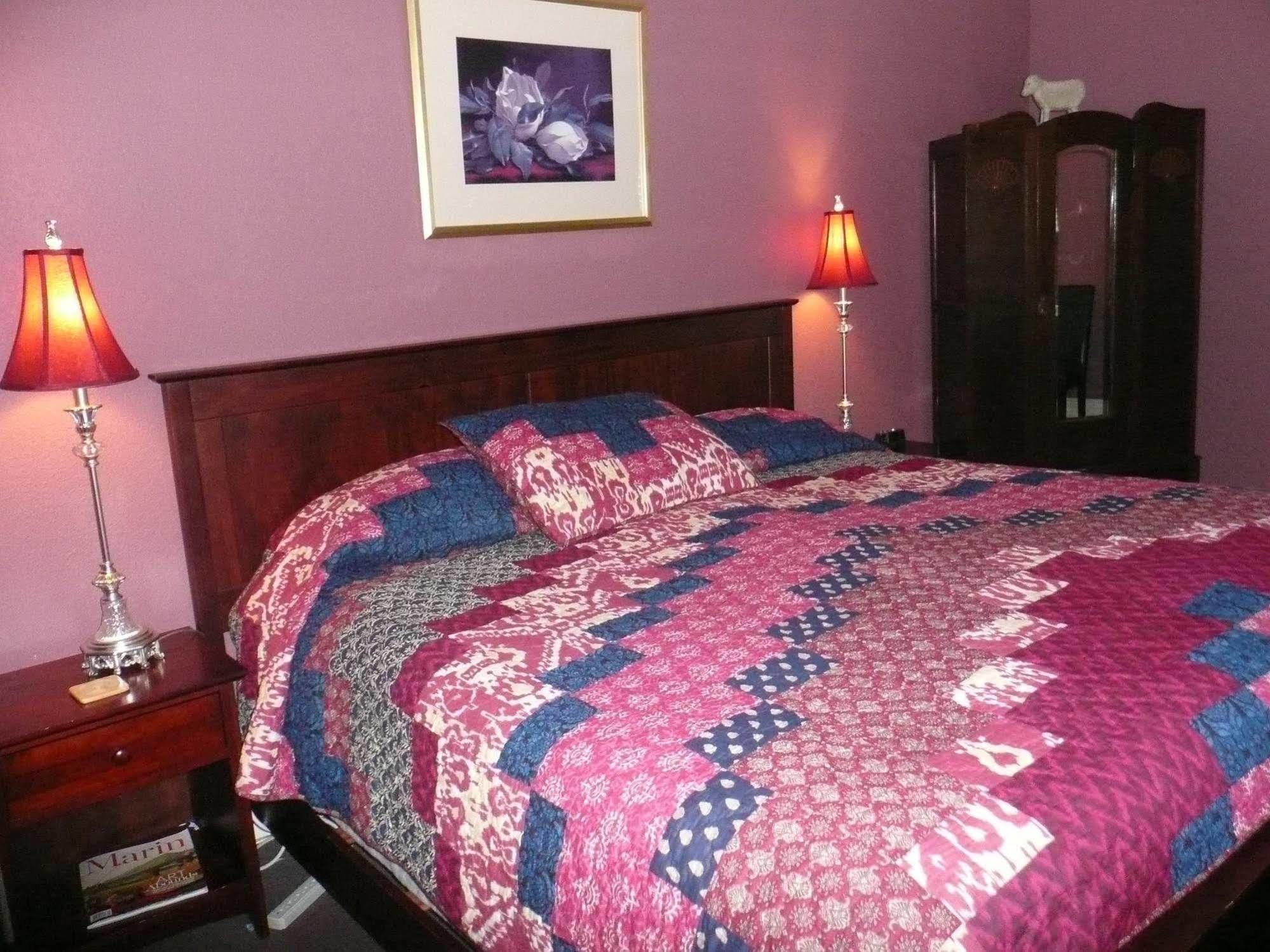 The Continental Inn Tomales Экстерьер фото